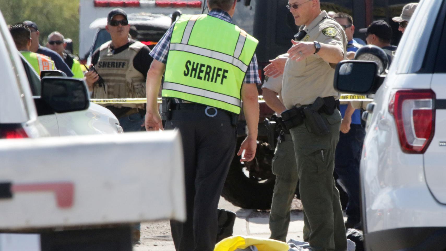 Man killed after shooting deputy in traffic stop on Tucson's south side